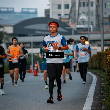 Runner Photo 4613930