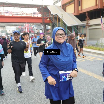 Runner Photo 4614009