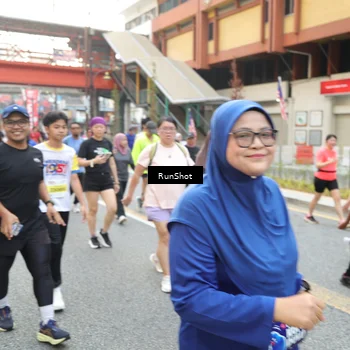 Runner Photo 4614042