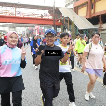 Runner Photo 4614097