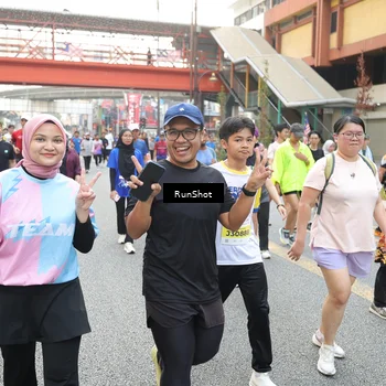 Runner Photo 4614108