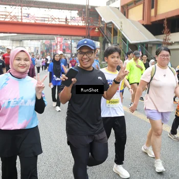 Runner Photo 4614115