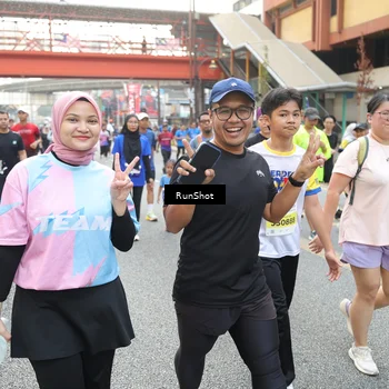 Runner Photo 4614137