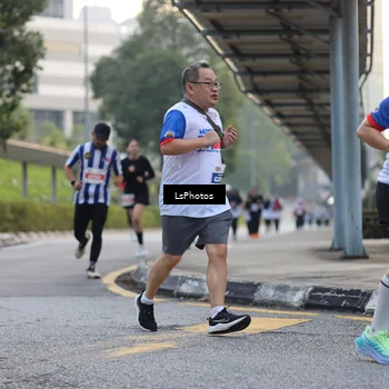 Runner Photo 4614148