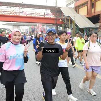 Runner Photo 4614149