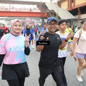Runner Photo 4614156
