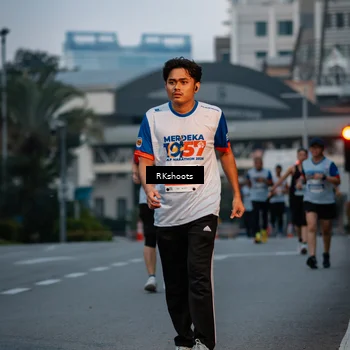 Runner Photo 4614162