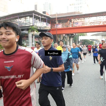 Runner Photo 4614178
