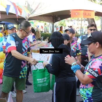 Runner Photo 4614193