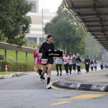 Runner Photo 4614249