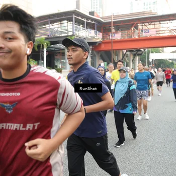 Runner Photo 4614251