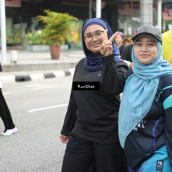 Runner Photo 4614273