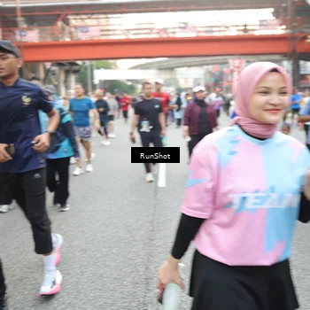Runner Photo 4614338