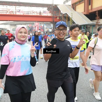 Runner Photo 4614565