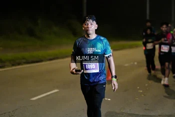 Runner Photo 4614618