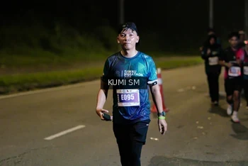 Runner Photo 4614656