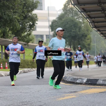 Runner Photo 4614861