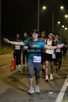 Runner Photo 4615147