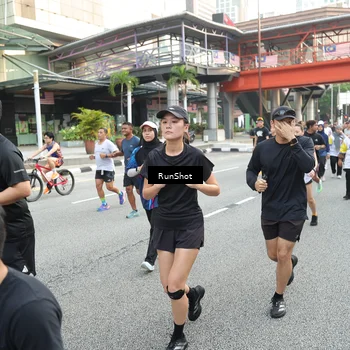 Runner Photo 4615149