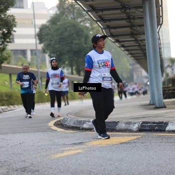Runner Photo 4615176