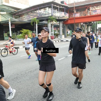Runner Photo 4615199