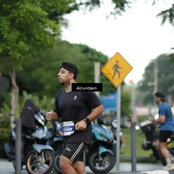 Runner Photo 4615359