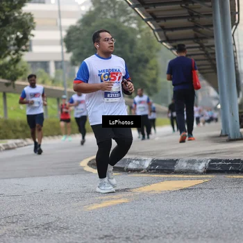 Runner Photo 4615377