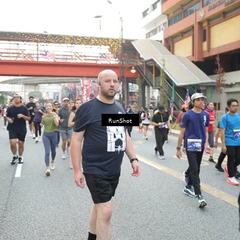 Runner Photo 4615426