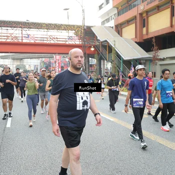 Runner Photo 4615478