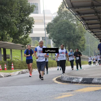 Runner Photo 4615503