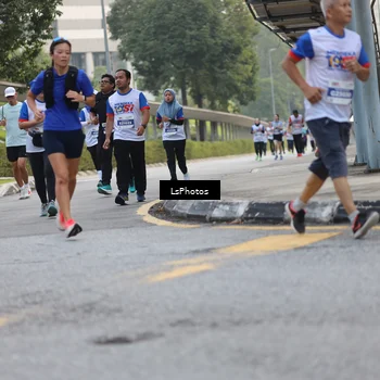 Runner Photo 4615543