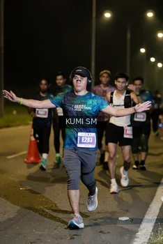Runner Photo 4615565