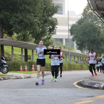 Runner Photo 4615594