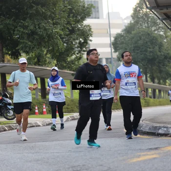 Runner Photo 4615603