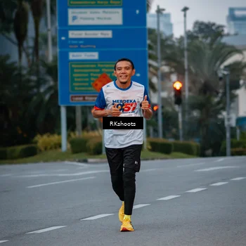 Runner Photo 4615610