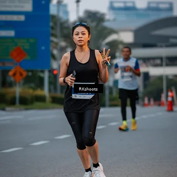 Runner Photo 4615656