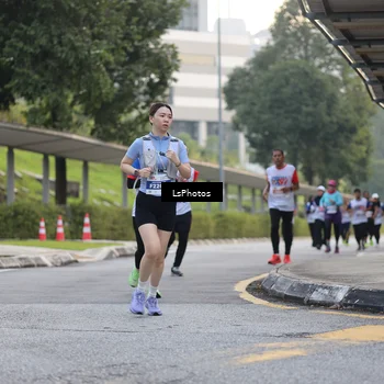 Runner Photo 4615689