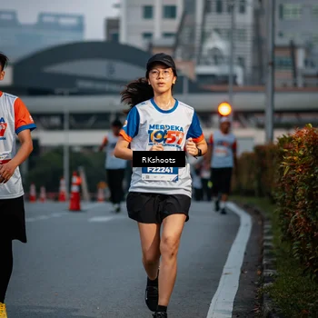 Runner Photo 4615691