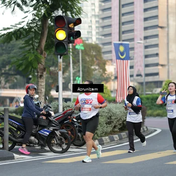 Runner Photo 4615698