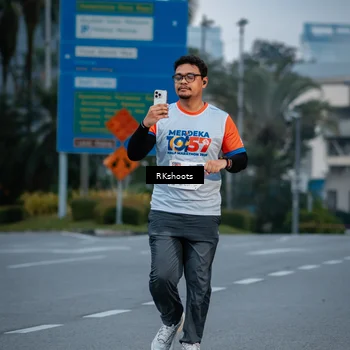 Runner Photo 4615719