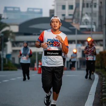 Runner Photo 4615752