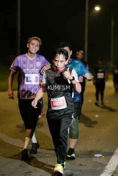 Runner Photo 4615771