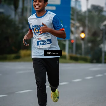 Runner Photo 4615850