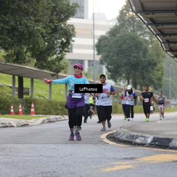 Runner Photo 4615883