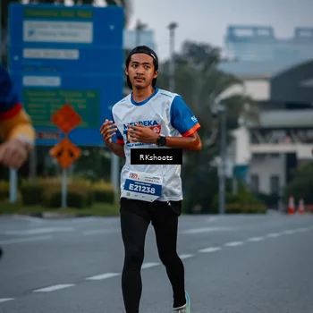 Runner Photo 4615918