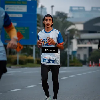Runner Photo 4615940