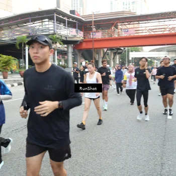 Runner Photo 4615984