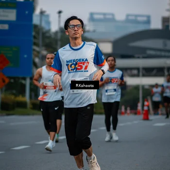 Runner Photo 4615994