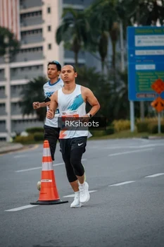 Runner Photo 4616009