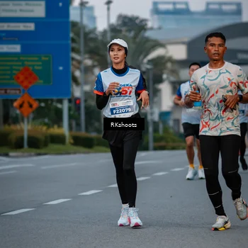 Runner Photo 4616066
